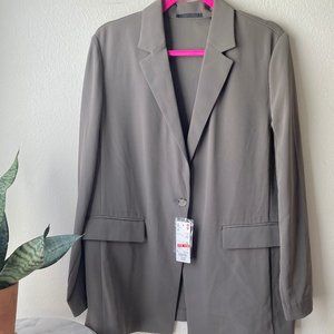 NEW Gray UNIQLO Blazer
